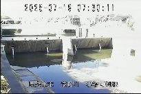 小橋可倒堰 のカメラ画像