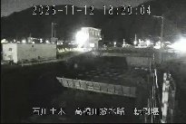 転倒堰 のカメラ画像