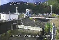 転倒堰 のカメラ画像