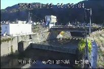 転倒堰 のカメラ画像