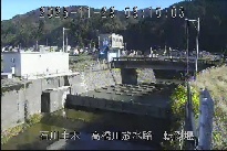 転倒堰 のカメラ画像